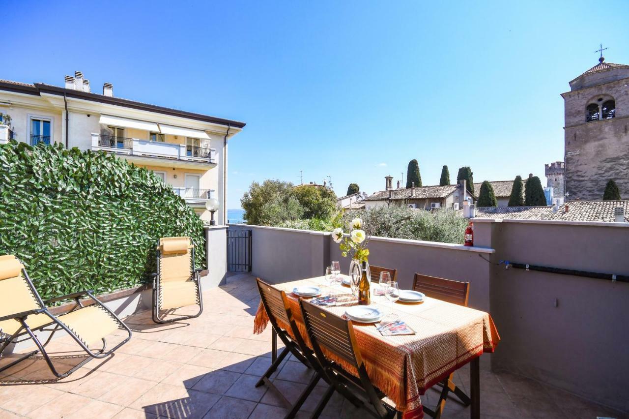 Catullo Apartments Sirmione Buitenkant foto