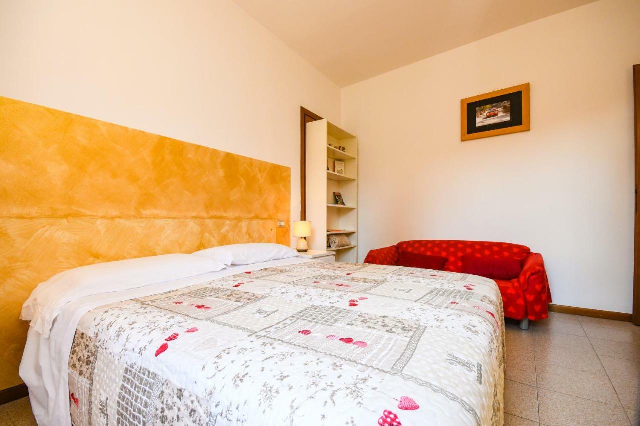 Catullo Apartments Sirmione Buitenkant foto