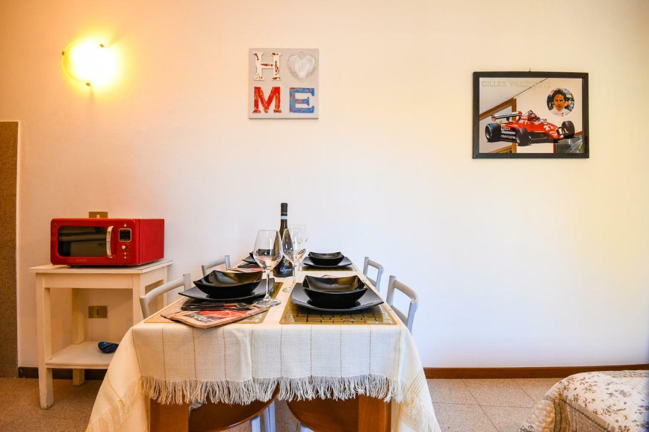 Catullo Apartments Sirmione Buitenkant foto